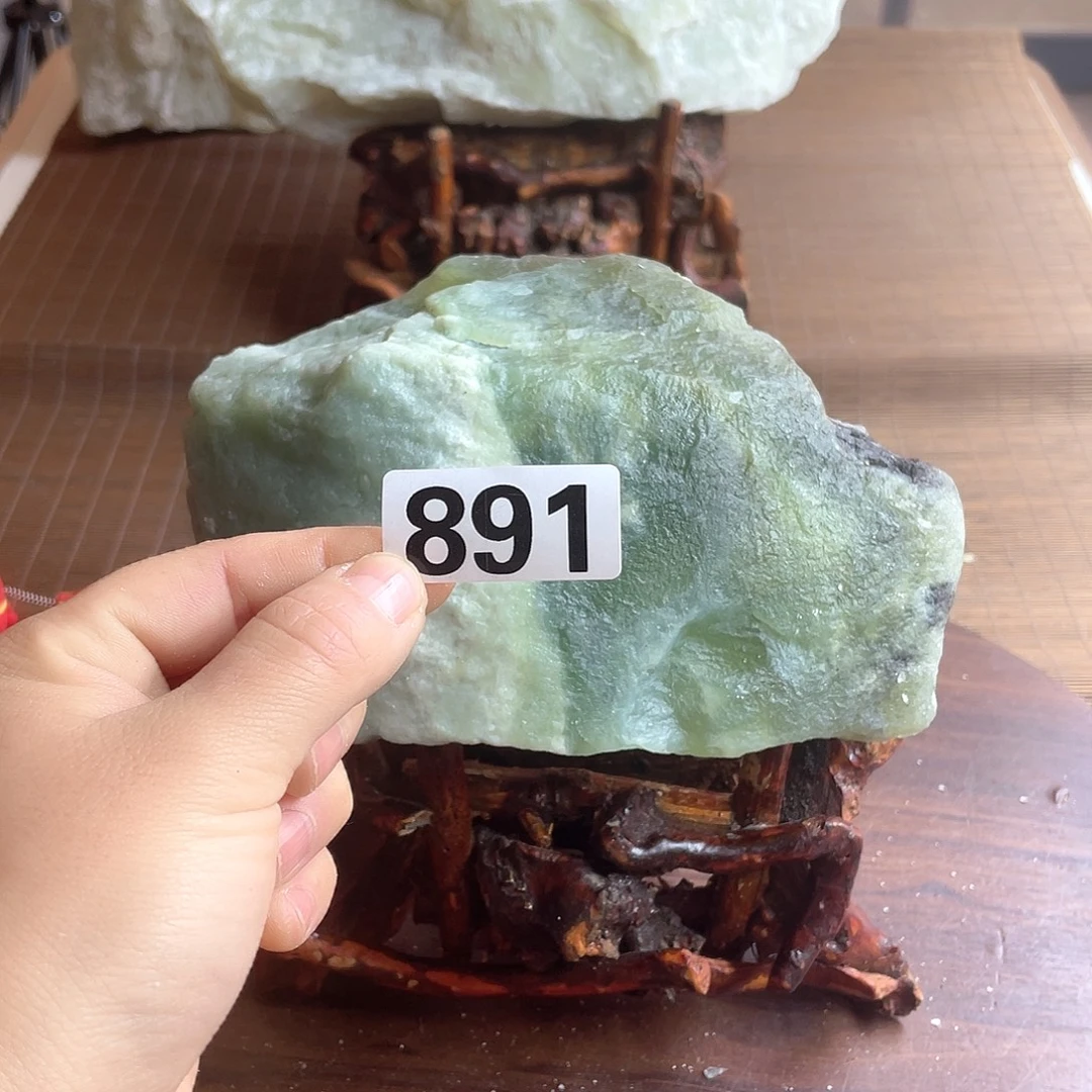 山***川蛇纹石玉未镶嵌珠宝奇石