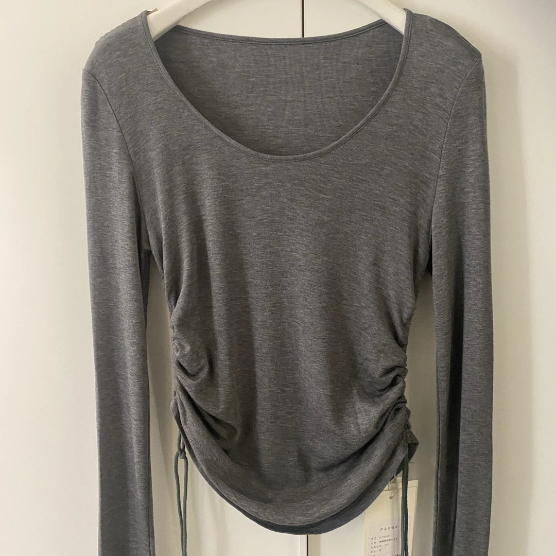 RRROSE侧腰抽绳弹力上衣