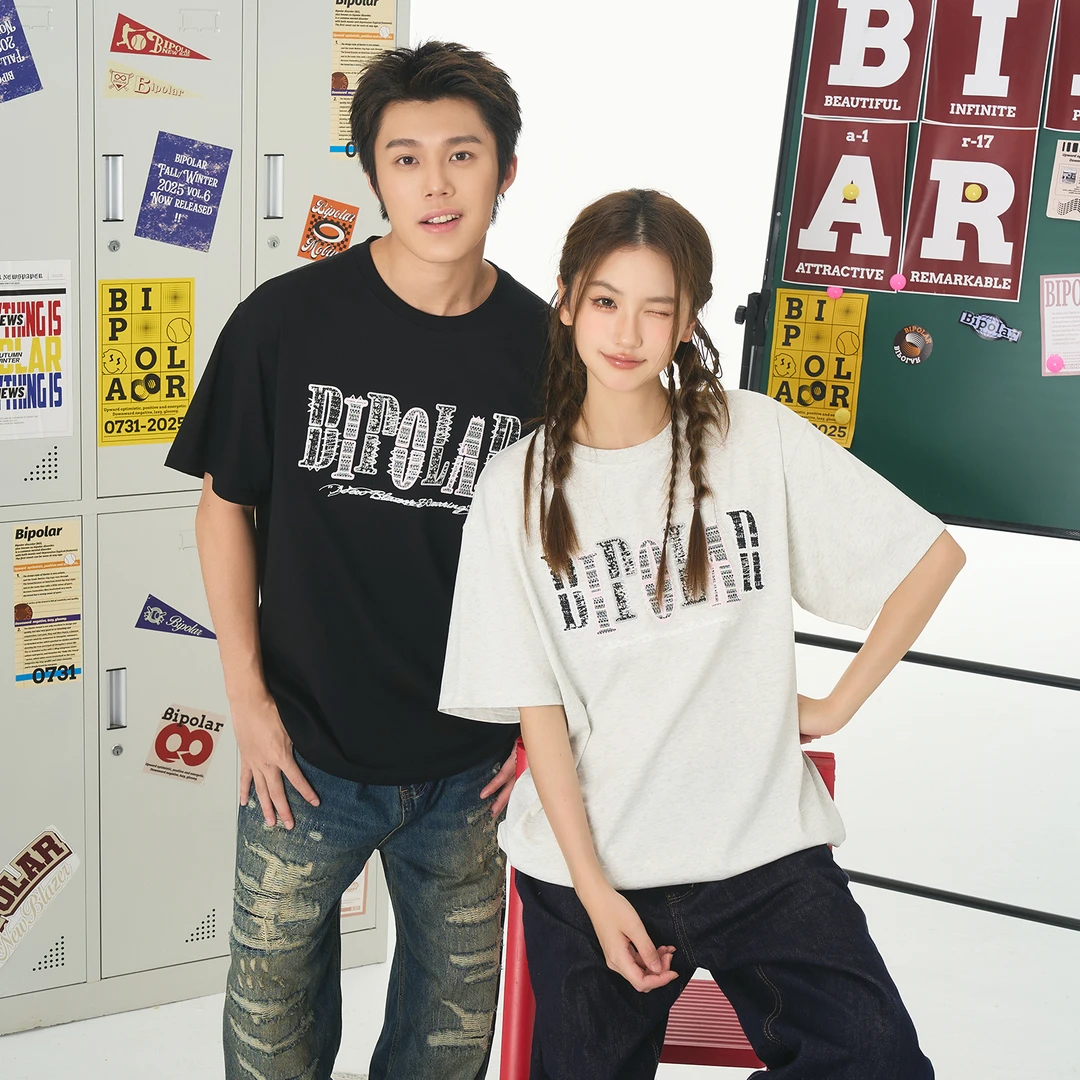 BIPOLAR黑三拼狗牙针撞色贴布夏季休闲圆领宽松百搭短袖 11S154