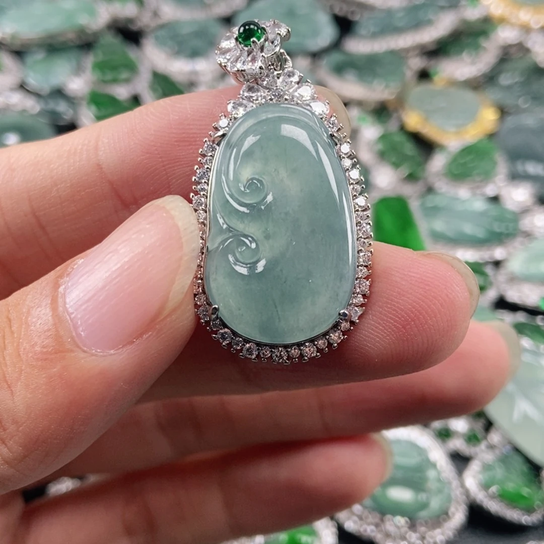 翡翠未镶嵌吊坠(不含链)