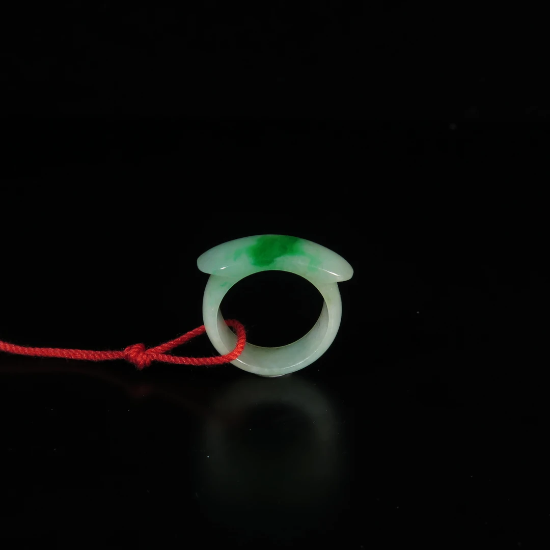 清代翡翠戒指/MZ067698/翡翠/民族文物