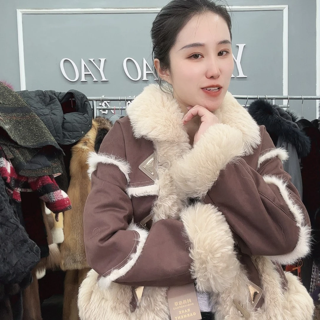 姚小妖家高端皮草