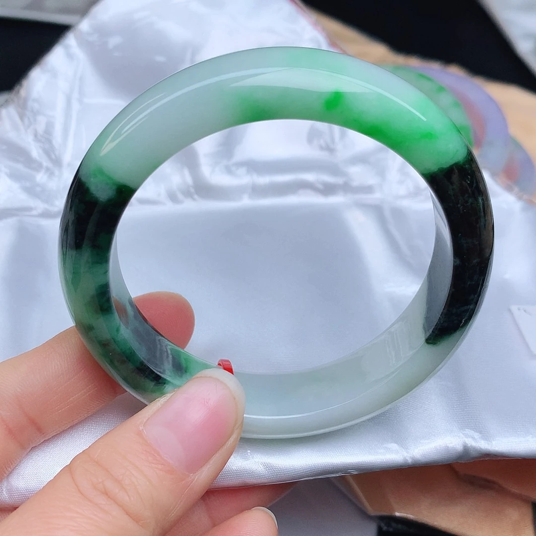 翡翠手镯未镶嵌063xccvbn