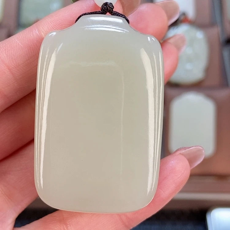 【闪购商品】和田玉颈饰未镶嵌