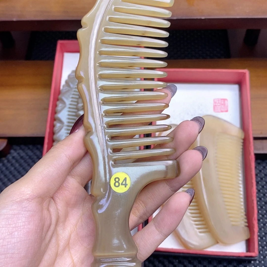 纯手工制作纯牛角梳子李*乔