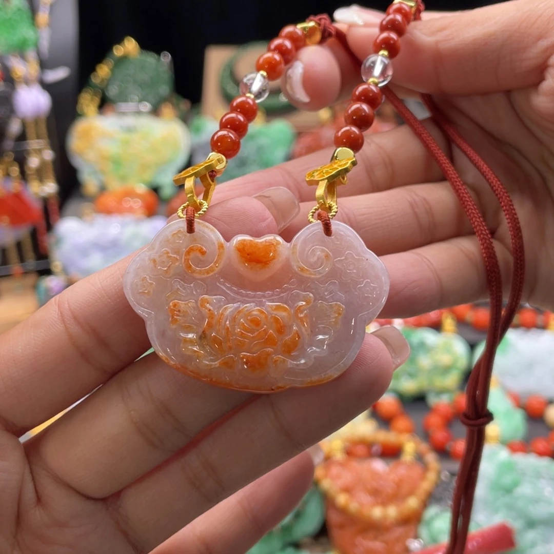 翡翠颈饰未镶嵌代编织