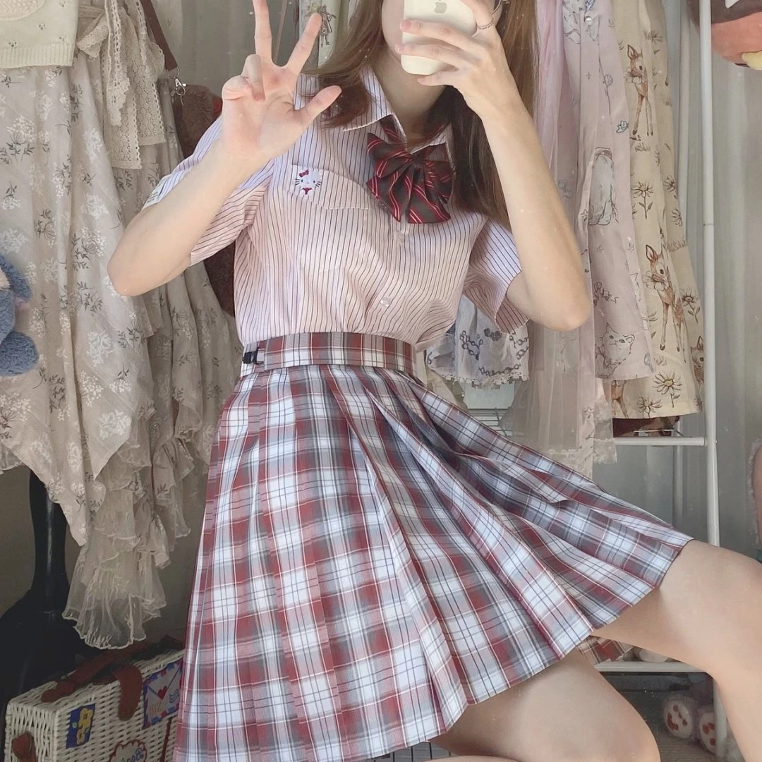 告白气球家 原创 格裙＋送随机领结一个