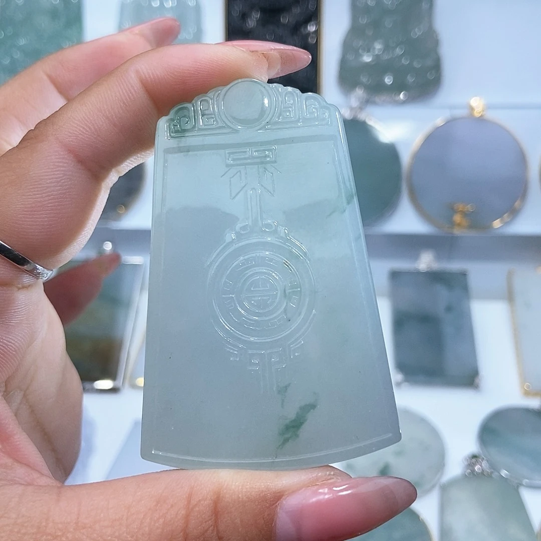 翡翠吊坠(不含链)未镶嵌