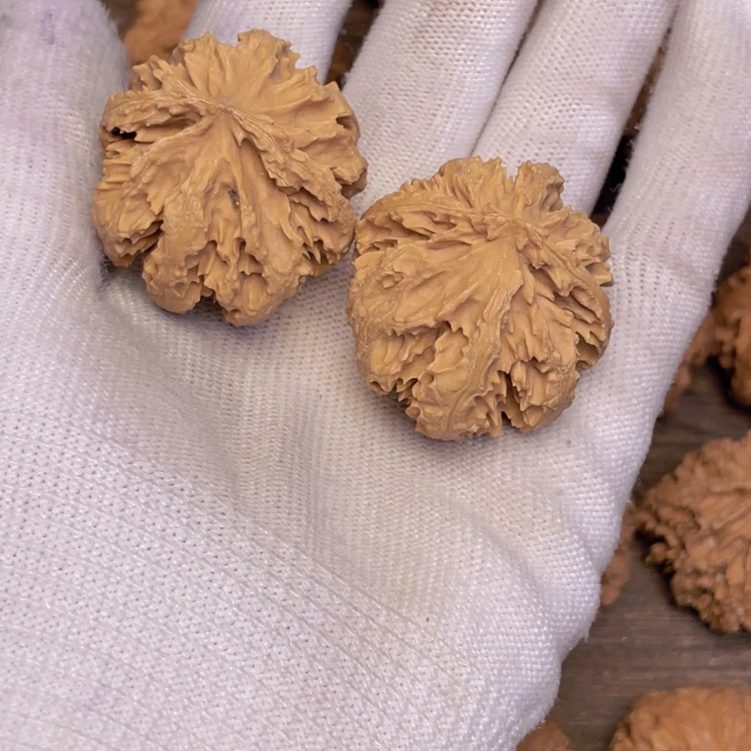 文玩核桃吊坠55 秦岭灯笼野生小众