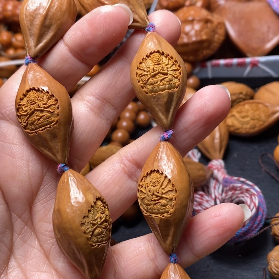 吊坠猴头核桃橄榄