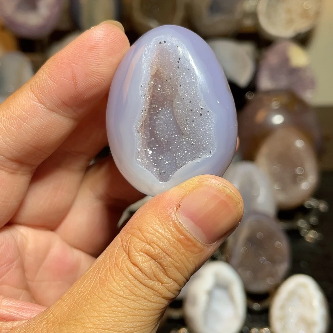 未镶嵌水晶大型摆件（非配饰）