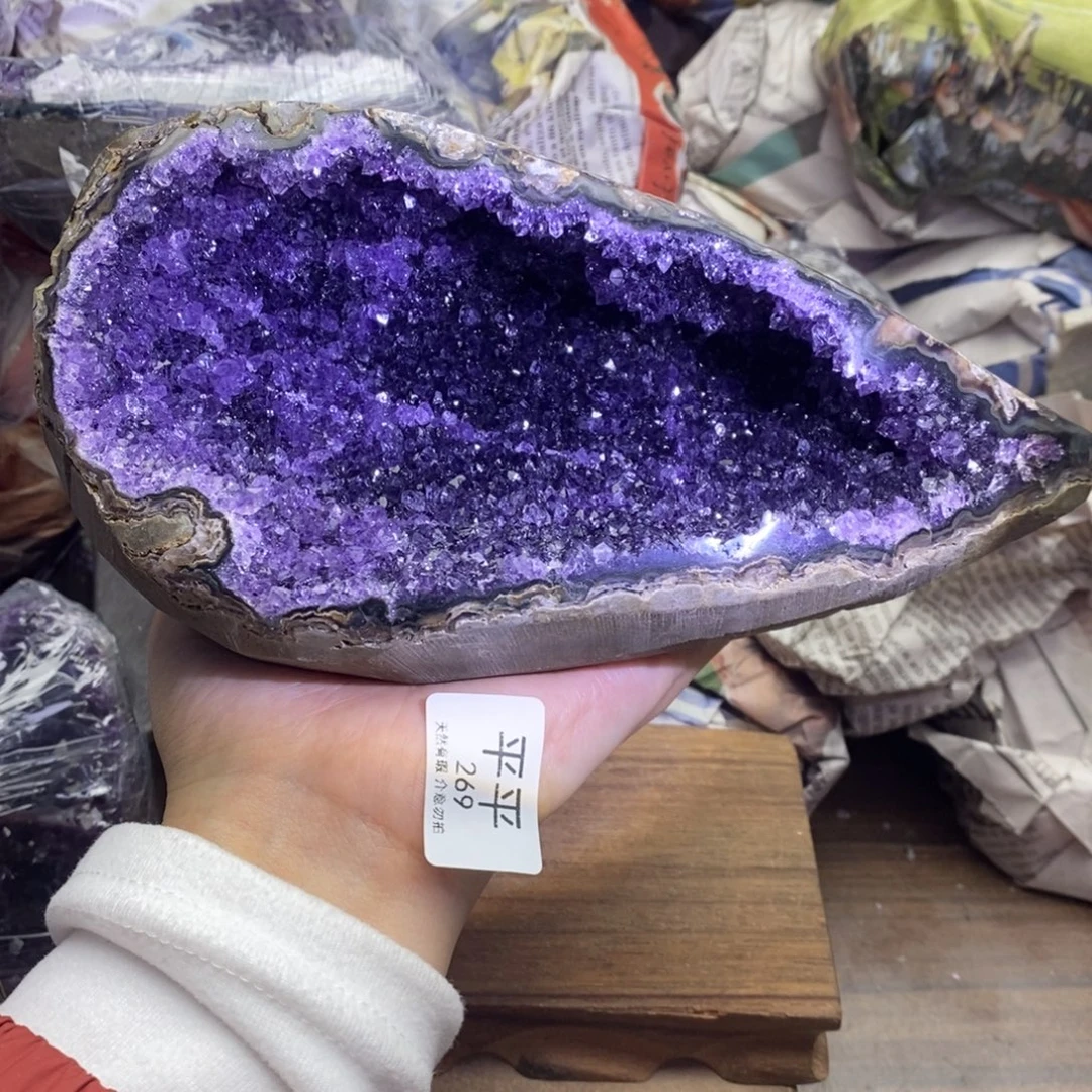 紫晶大型摆件（非配饰）未镶嵌