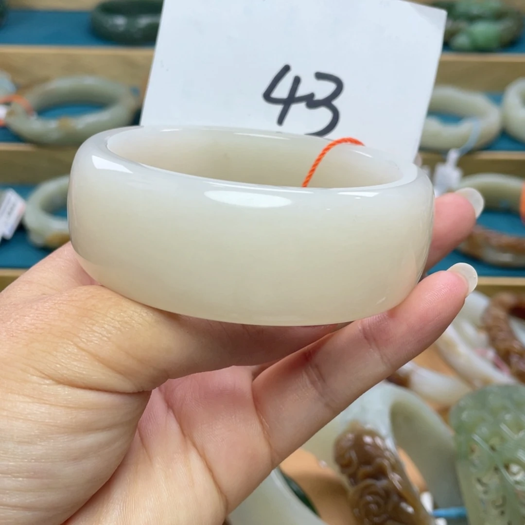 未镶嵌手镯和田玉圈口62