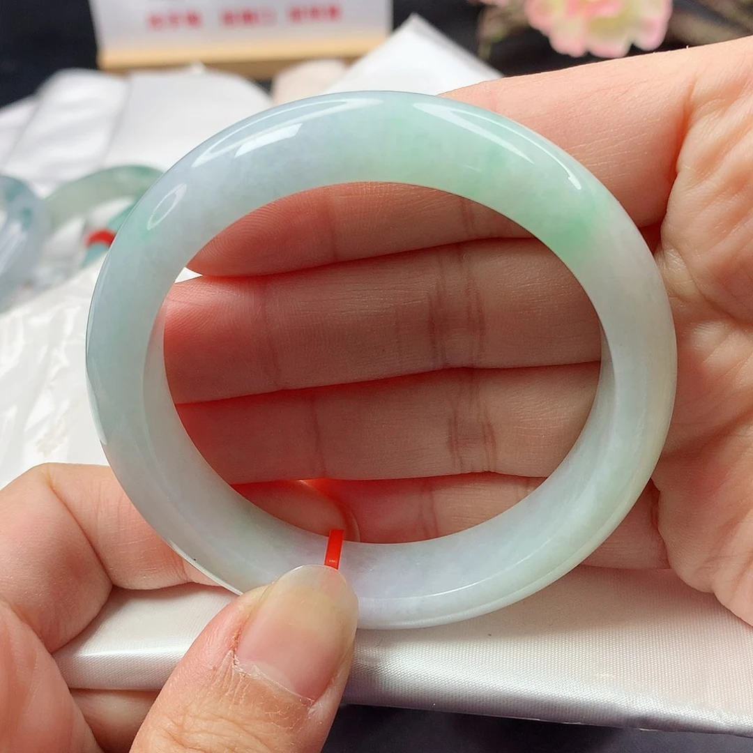 未镶嵌手镯翡翠3