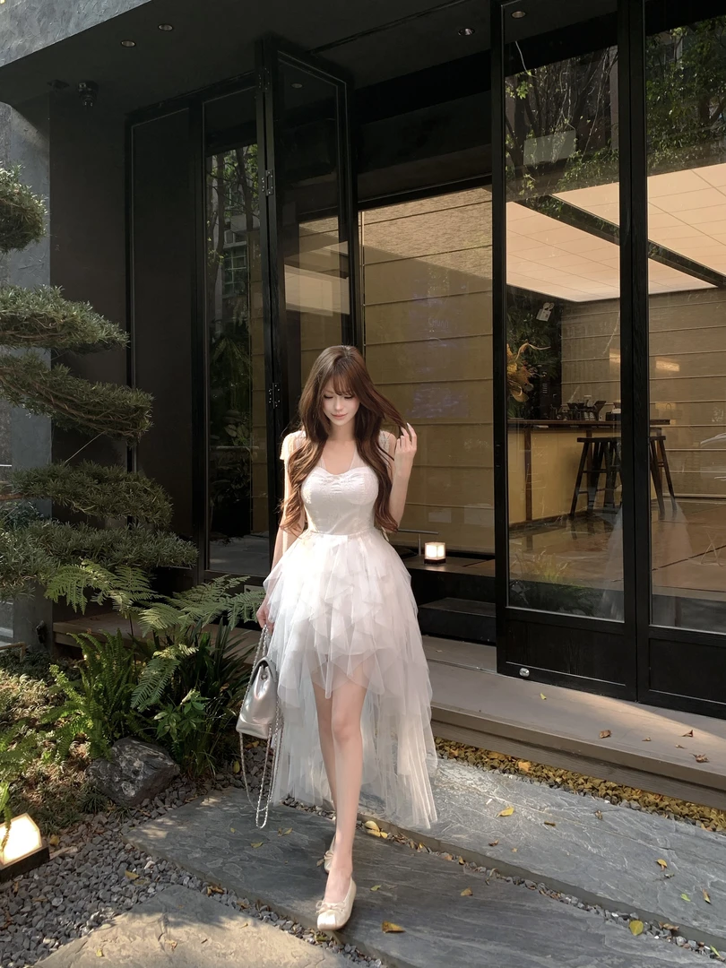 TIANSHA- 轻奢重工高级生日小礼裙公主白色网纱吊带连衣长裙女