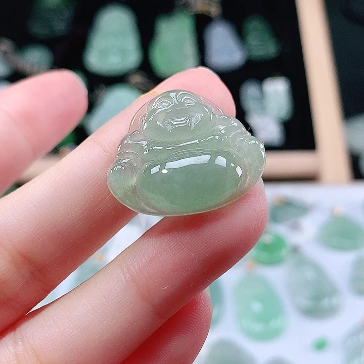 翡翠未镶嵌颈饰吊坠