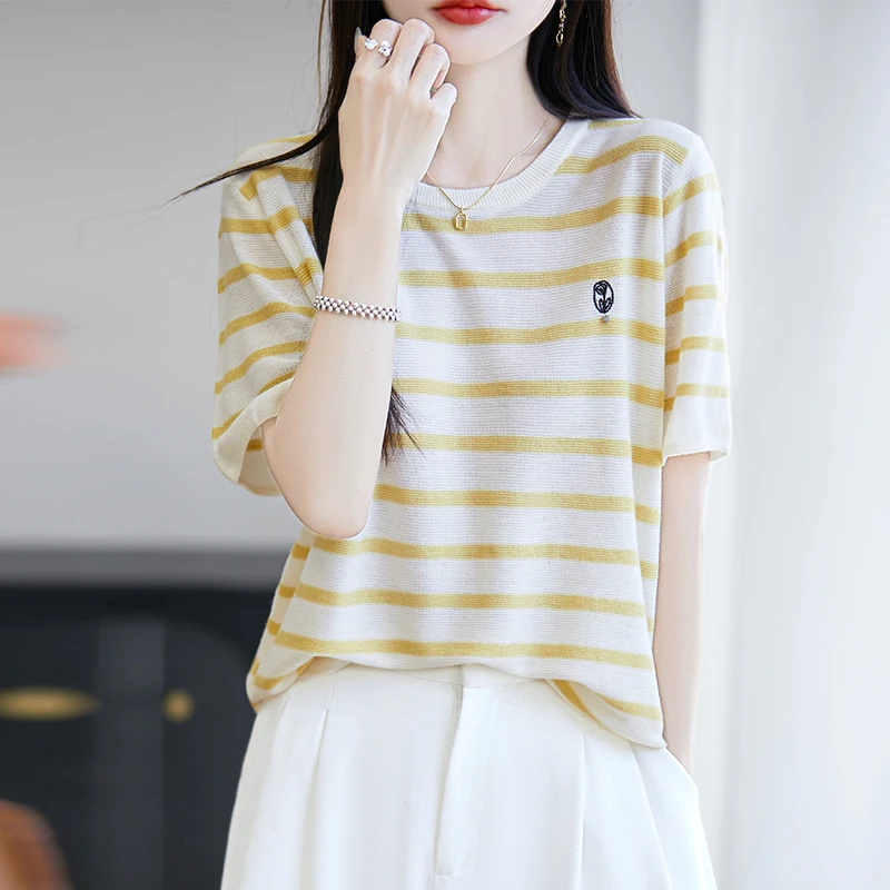 短袖薄款刺绣条纹显瘦毛针织衫休闲风上衣设计感休闲百搭圆领