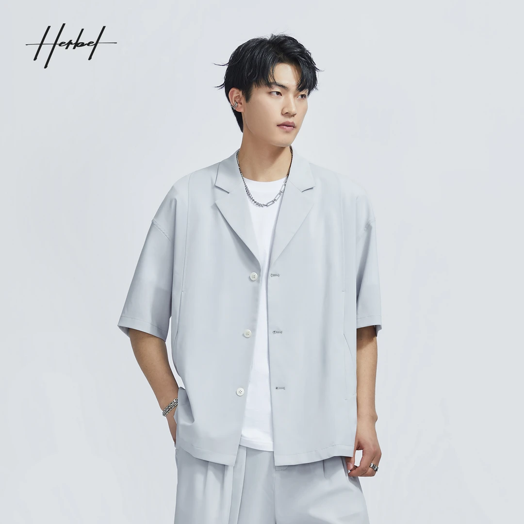 HERBEL/黑白2025春夏上新短袖西装休闲薄时尚西服宽松纯色韩版