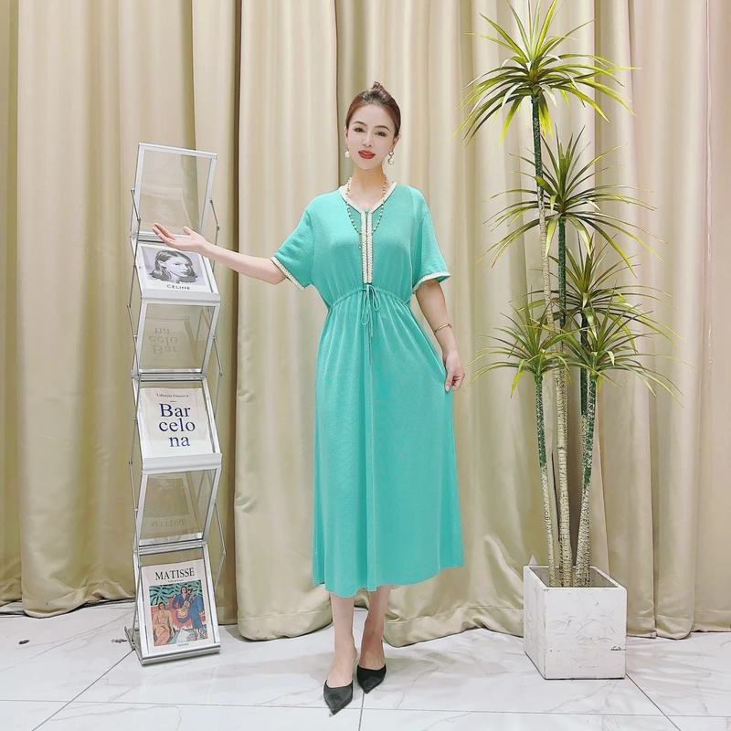 9348薄荷绿锆钻气质长款提花针织连衣裙收腰显瘦设计师优雅时尚