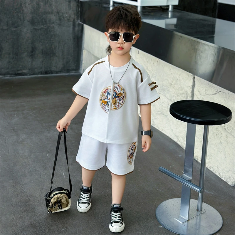 5.5万人喜欢儿童夏装套装2025新款国潮风酷帅气小男孩宝宝短袖短