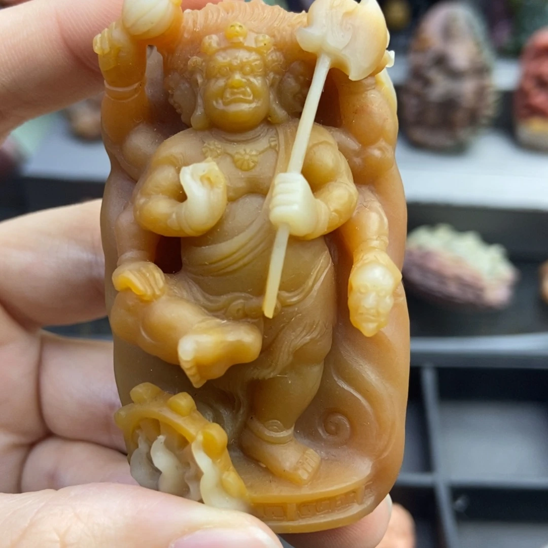 石英质玉挂件未镶嵌晓*子