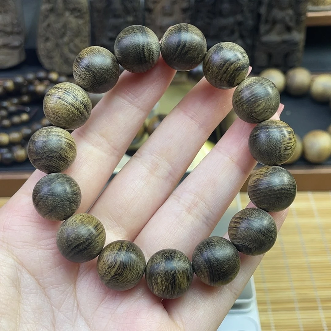 z***y手串沉香芽庄白奇