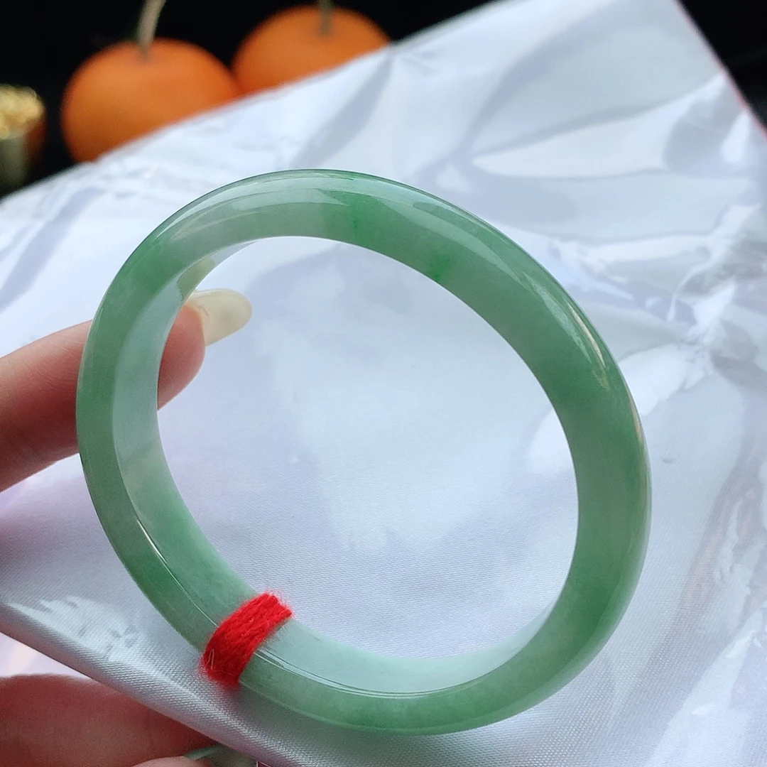 翡翠手镯未镶嵌54贵妃882278