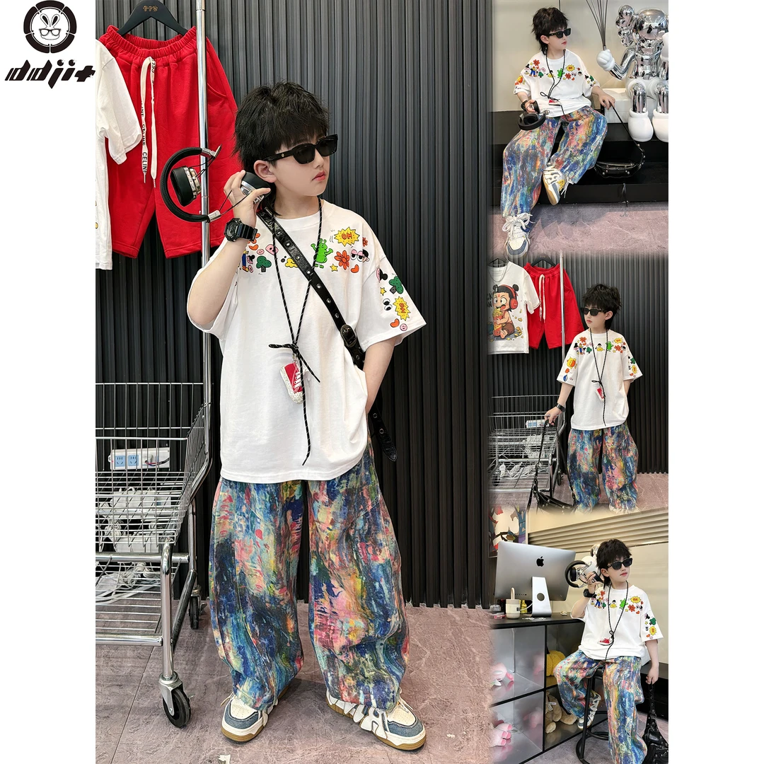 蛋蛋家【童心不泯】夏款时尚街头男童白色领口涂鸦印花短袖T恤