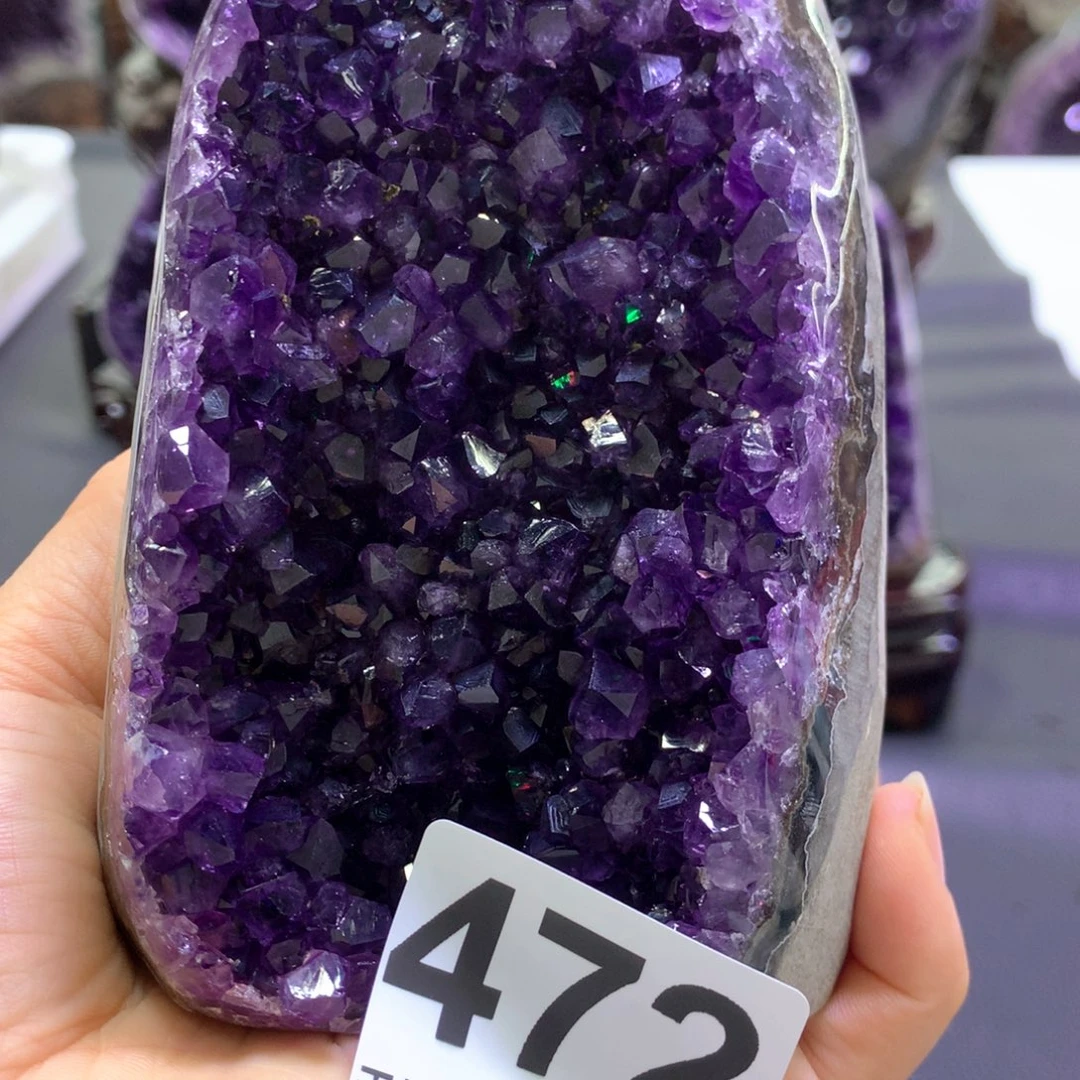 未镶嵌水晶大型摆件（非配饰）