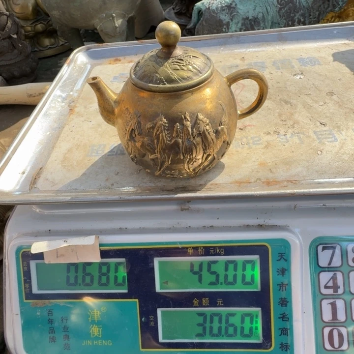 铜器物品理性消费