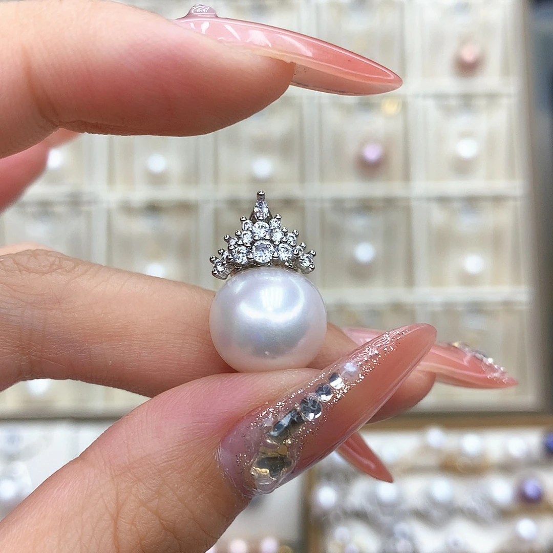 淡水珍珠合金颈饰