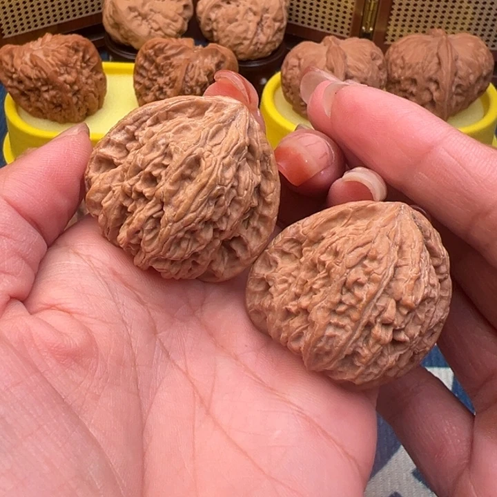 老***枥核桃文玩核桃秘纹