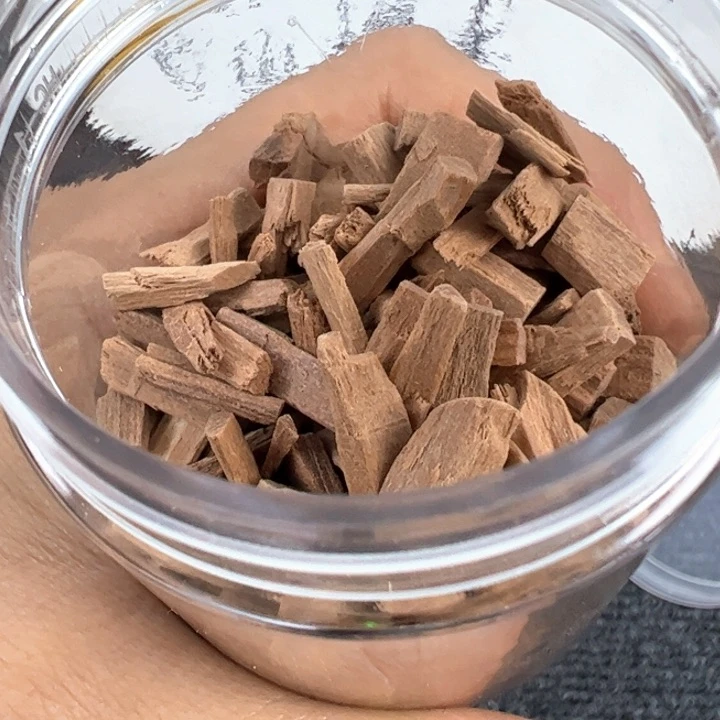 木檀香20g………………………………