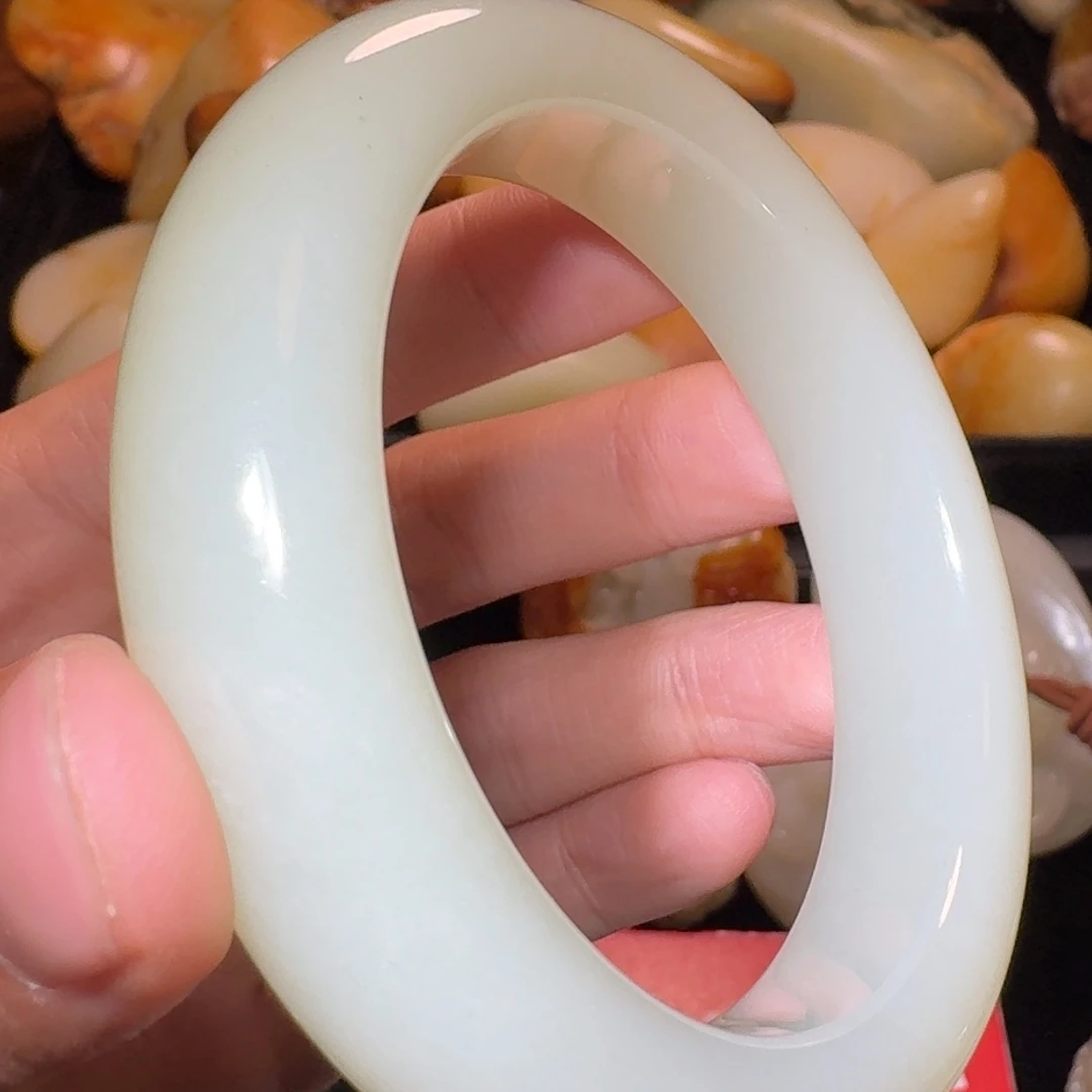 和田玉颈饰未镶嵌59