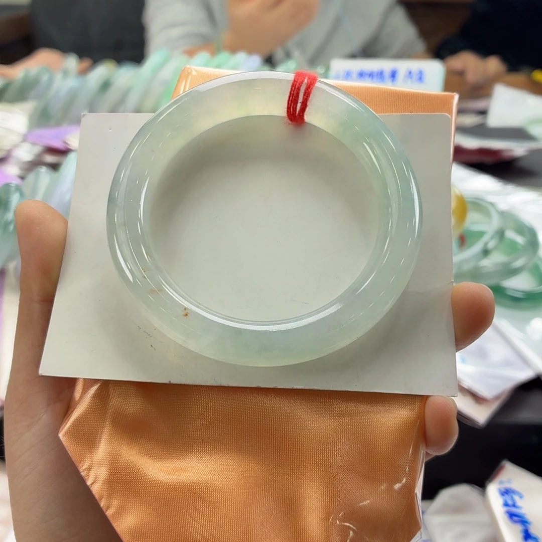 翡翠未镶嵌手镯29号