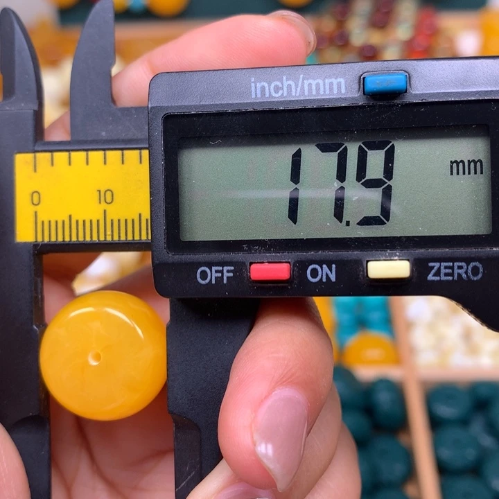 非金属仿琥珀配饰044