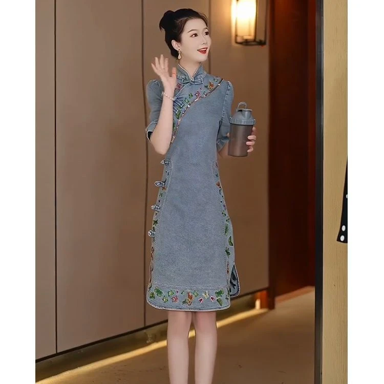 2025春款新中式女装轻国风改良旗袍禅意盘扣蓝色牛仔气质连衣裙子