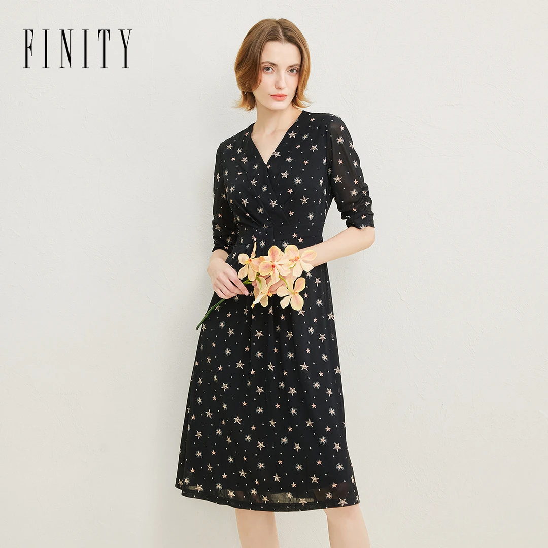 【粉丝专享】FINITY 连衣裙夏季新款简约设计感印花显瘦 F21X3B05L3