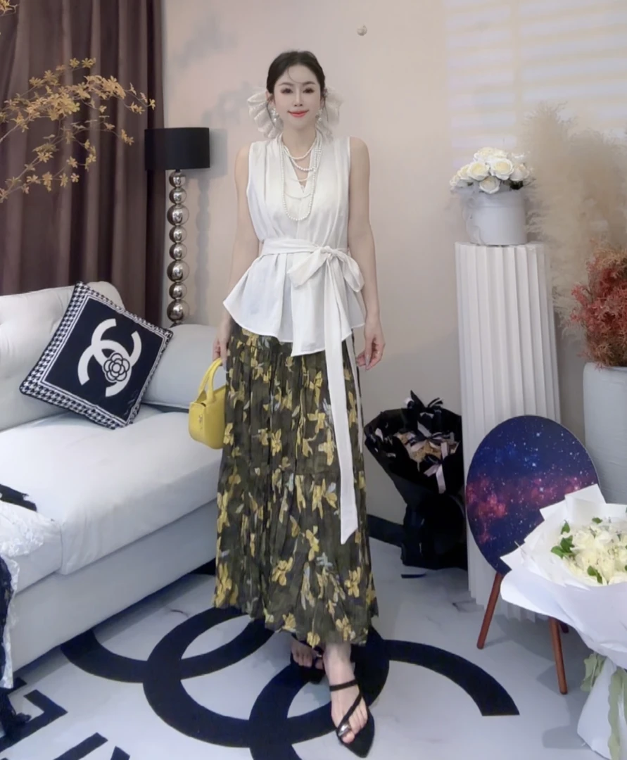 L.X~欧洲站松紧腰碎花压褶半身裙夏季女洋气时尚减龄百搭长裙6363