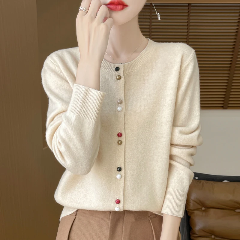 春季新款 安迪绒彩扣圆领开衫针织衫女长袖百搭气质时尚545宽松