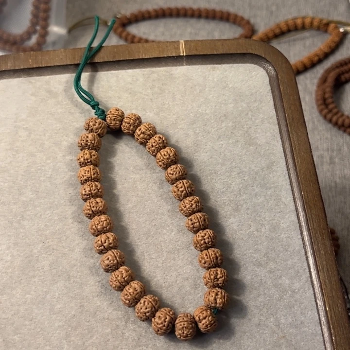 n***!金刚菩提吊坠老树王11尺寸