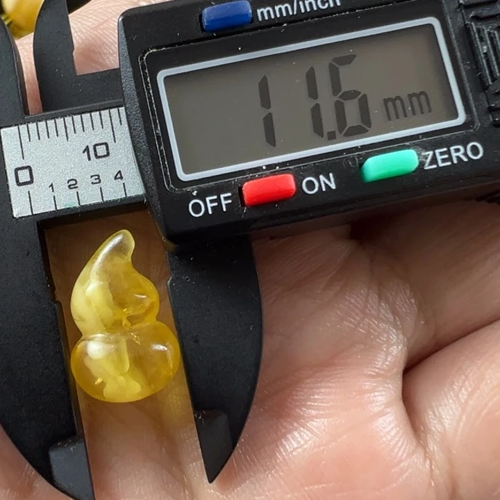 蜜蜡裸石未镶嵌时*函50 杂