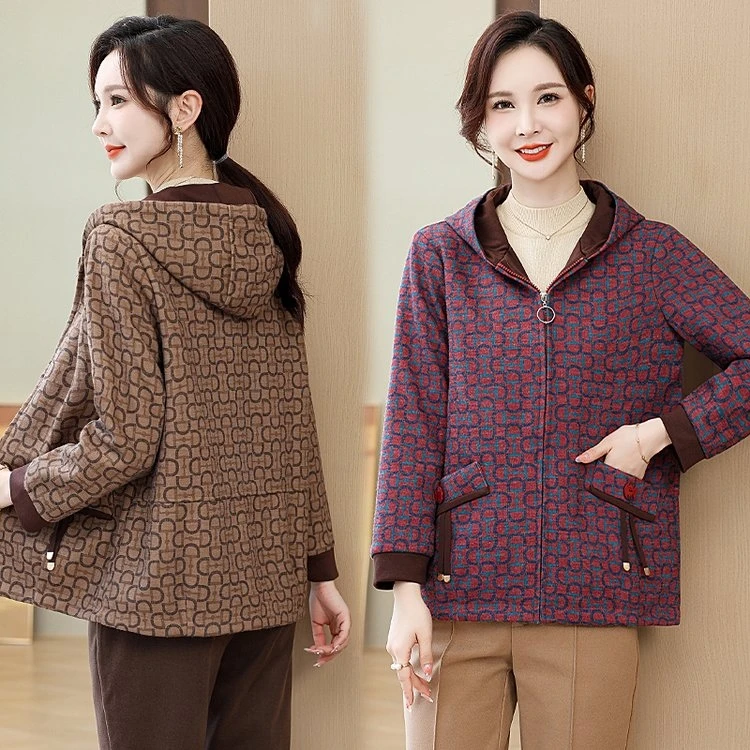 春秋新款加肥加大宽松舒适的妈妈连帽夹克外套能穿到240斤！