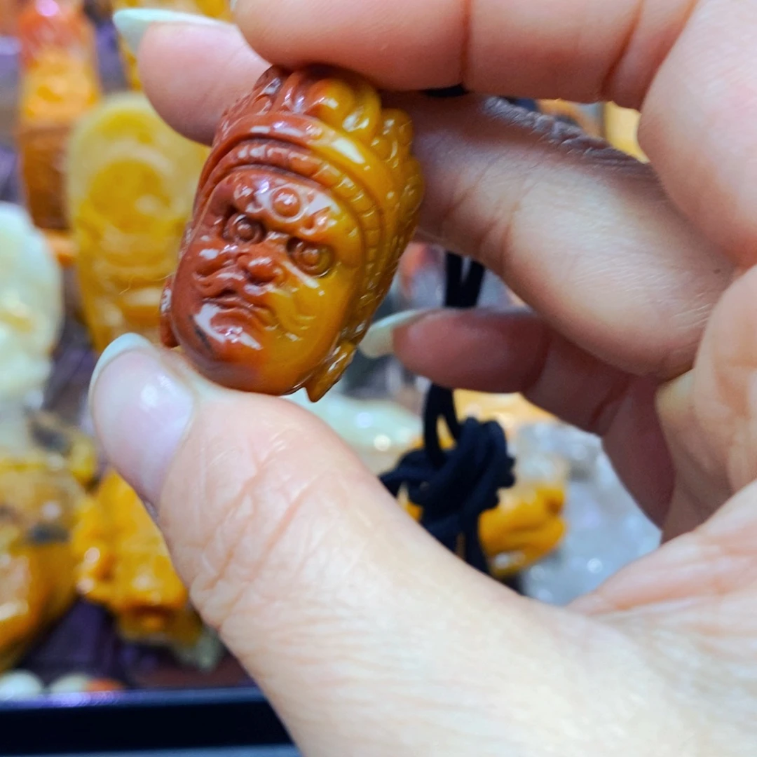 未镶嵌石英质玉（黄龙玉）吊坠(不含链)