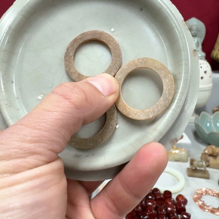 摆件g h v g h bv g h b b