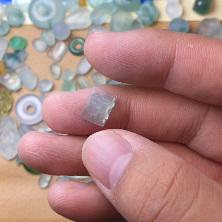 未镶嵌定制翡翠挂件