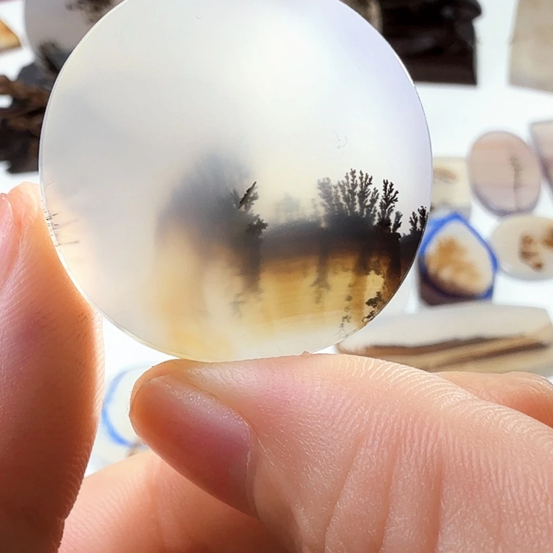 玛瑙/玉髓未镶嵌珠宝半成品