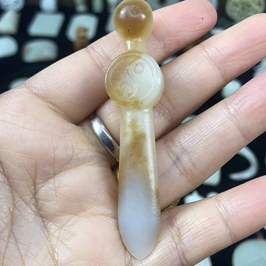 和田玉（糖玉）未镶嵌挂件