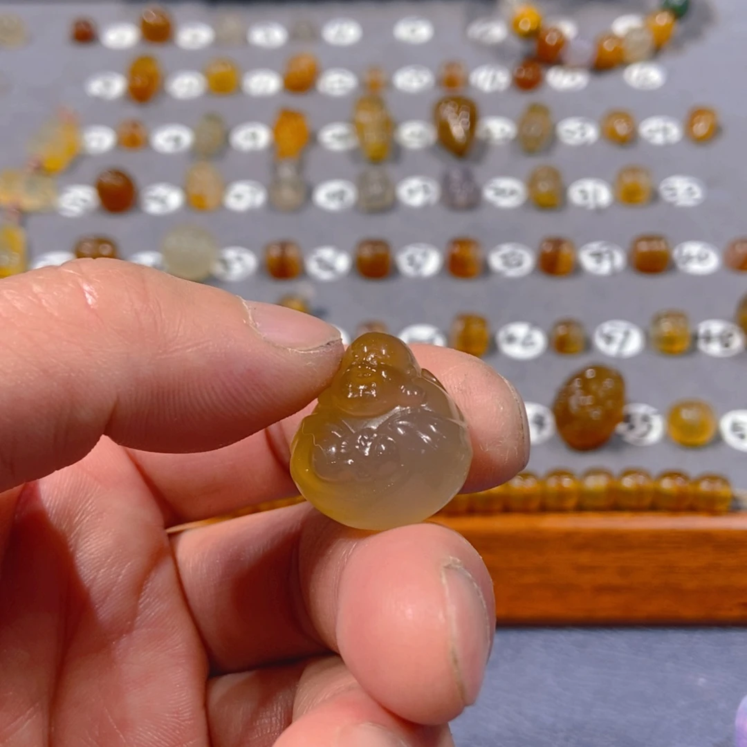 风***浪玛瑙/玉髓合金颈饰佛公