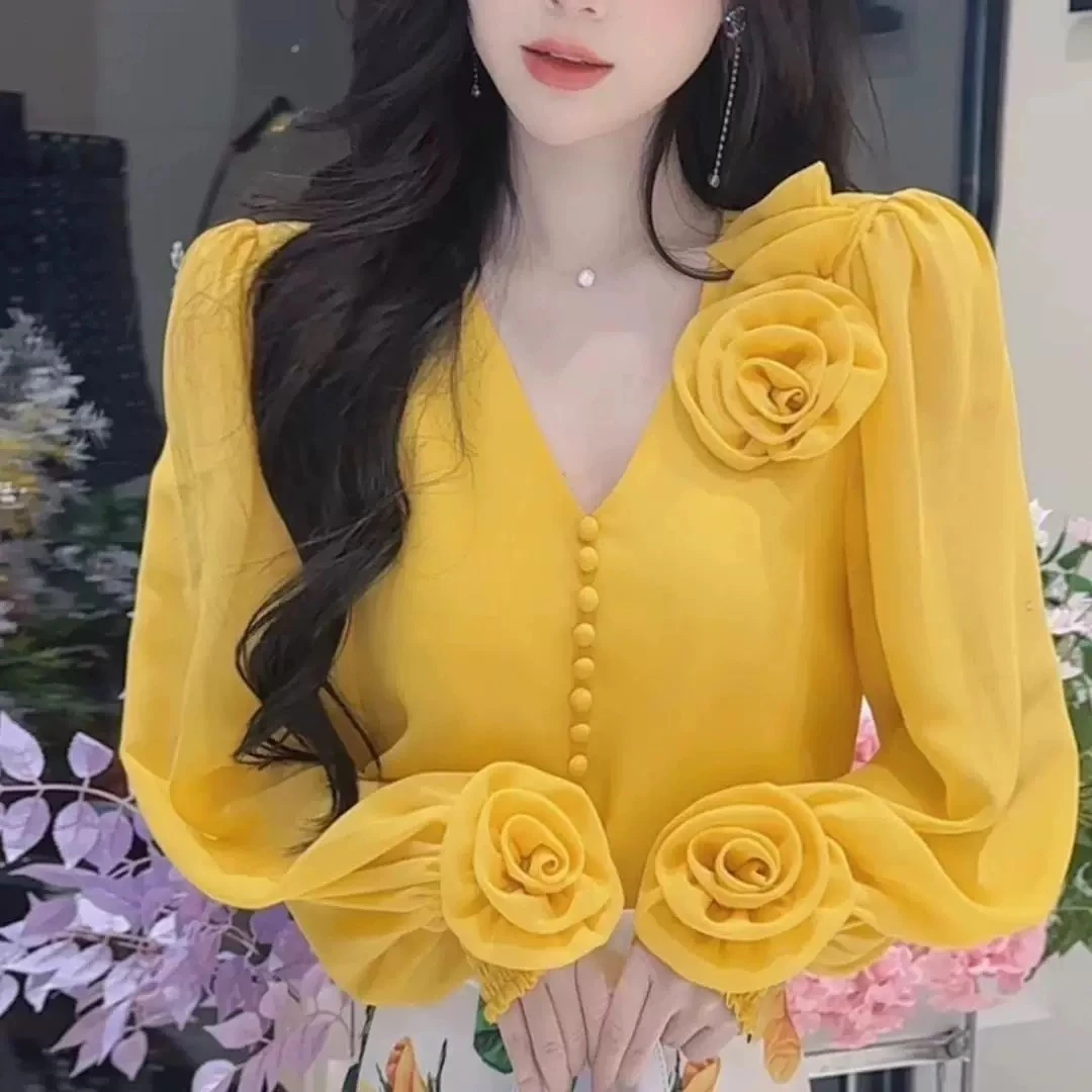 598气质高贵立体花朵衬衫女装春装新款高级感紫色早春上衣洋气